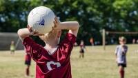 děti fotbal soccer-4459618 1280